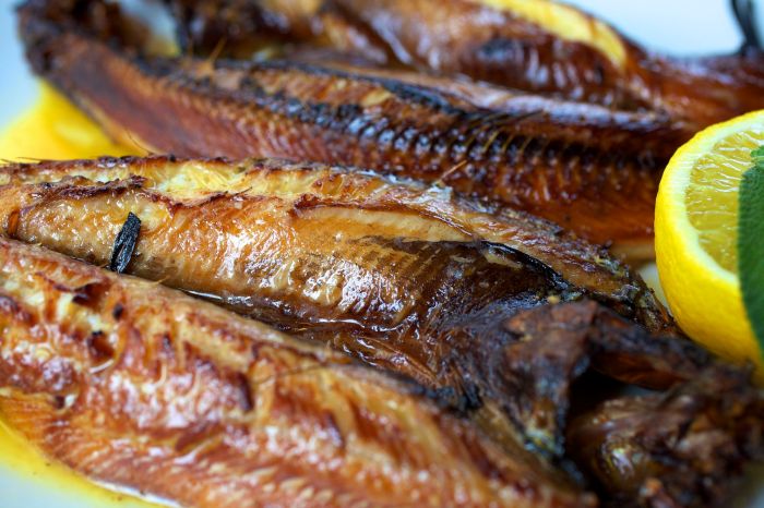 How to cook smoked herring jamaican style