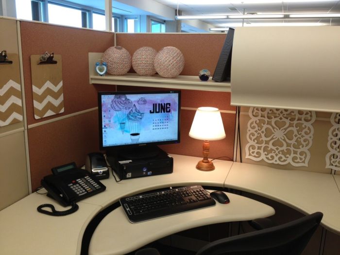 How to decorate your new office